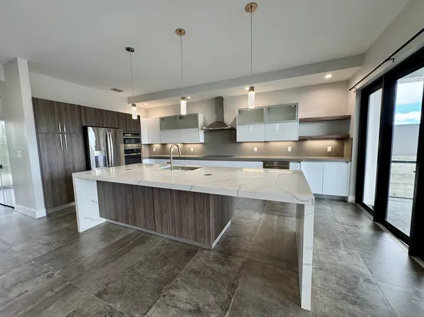 (undisclosed Address), Plantation Key, FL 33036