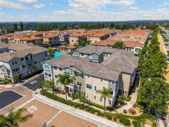 18361 Iris Ln, Yorba Linda, CA 92886