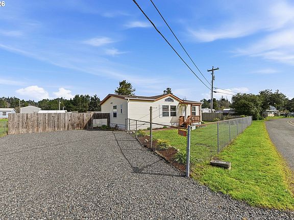 2nd image of 1002 Bowron Rd