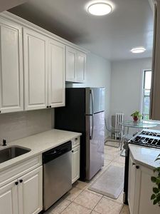 3591 161 Street #6L, Flushing, NY, 11358