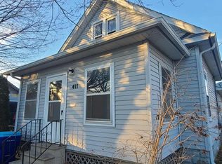 411 3rd St SW, Oelwein, IA 50662