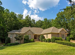 11904 Reeds Bluff Ln, Midlothian, VA 23113