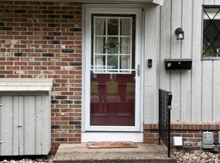 Dartmoor West Townhouses, Southington, CT 06489