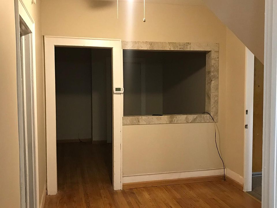 1st image of 112 Maurice Ave #1