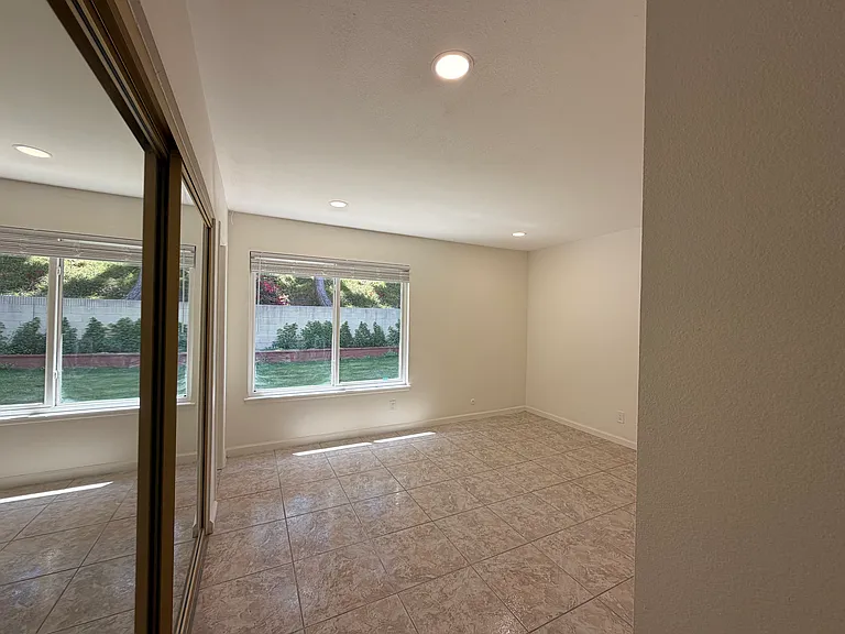14921 Pinehaven Rd — Photo 26