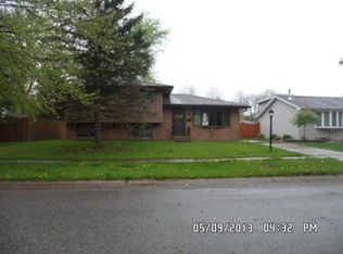 1534 S Maple St, Hobart, IN 46342