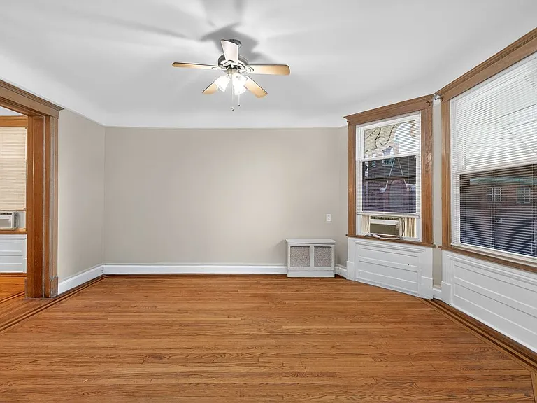 18 Boyd Ave — Photo 12
