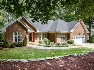 706 Greyrock Rd, Whitsett, NC 27377