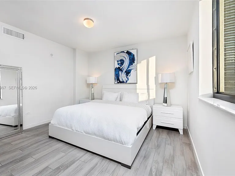 999 SW 1st Ave #2204 — Photo 10