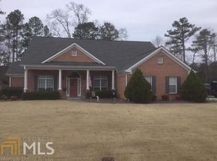 2181 Vintage Oaks Dr, Loganville, GA 30052