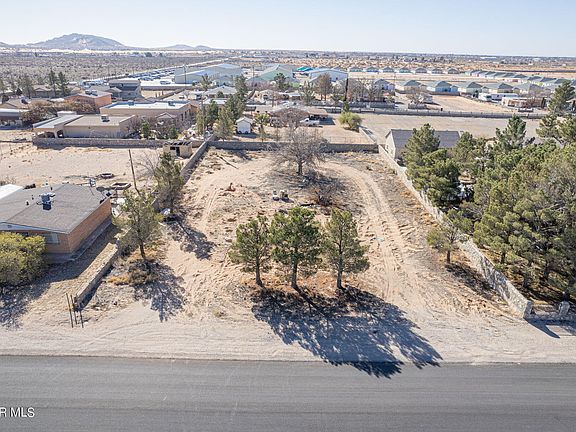 2nd image of 15370 Cactus Blossom Dr