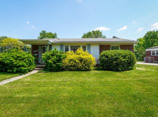 32658 Beacon Ln, Fraser, MI 48026