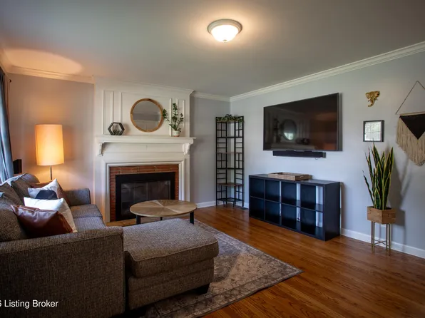 3026 Vogue Ave, Louisville, KY 40220