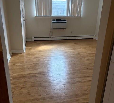 4th image of 50 S Main St APT 2A