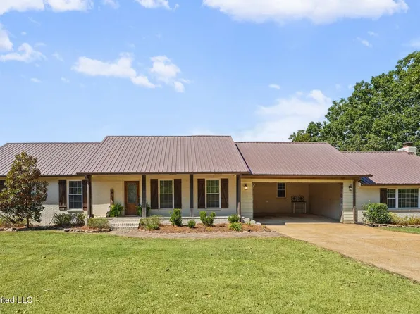 906 Old Highway 4 W, Holly Springs, MS 38635