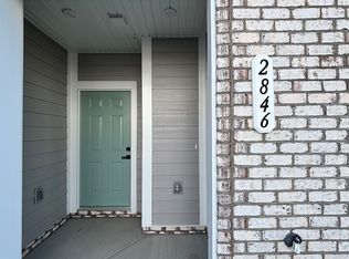 2846 Calgary Ln, Chester, VA 23831