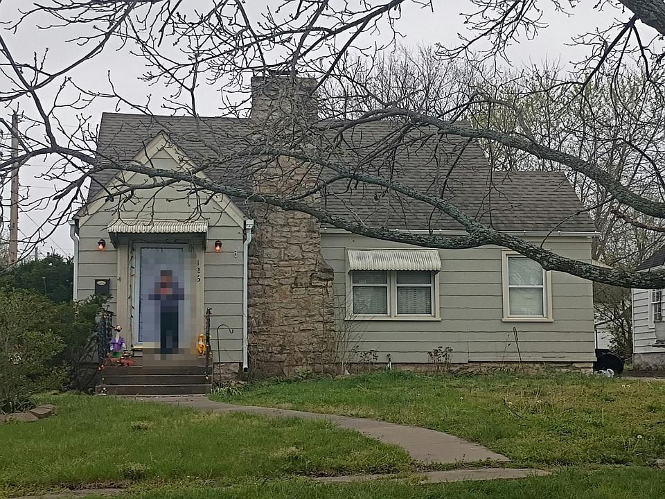 1st image of 126 N Taylor St