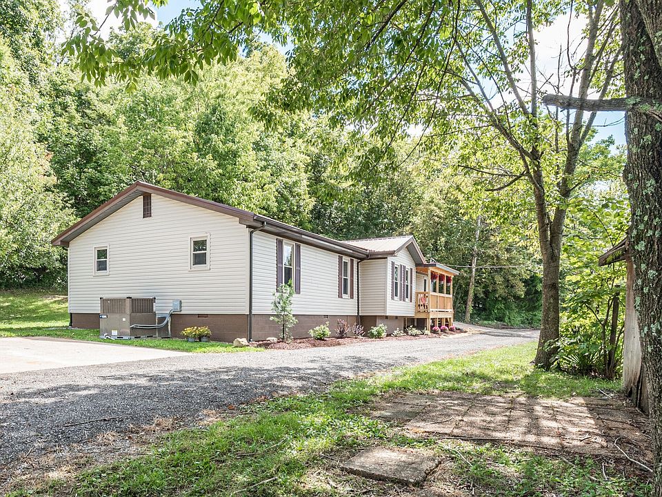 1206 Dobbins Pike, Gallatin, TN 37066 Zillow