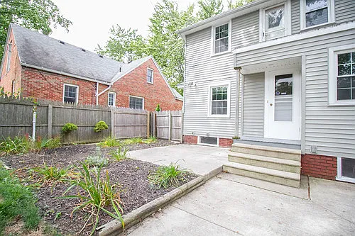 2423 Charlestown Ave — Photo 23