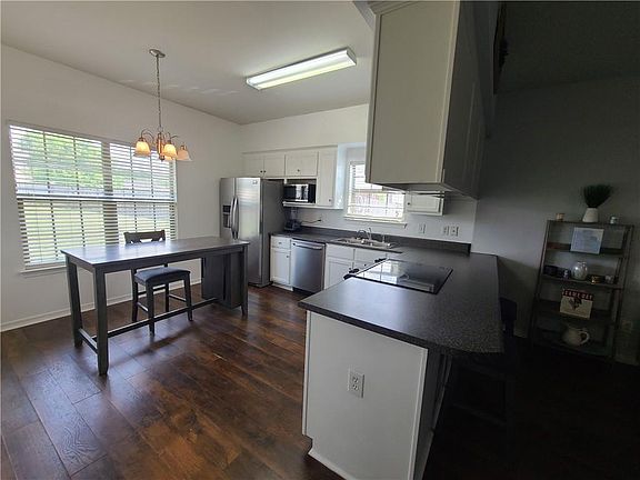 3rd image of 4953 Leahmon Ct