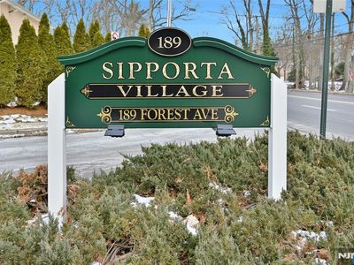 189 Forest Ave #117, Paramus, NJ, 07652