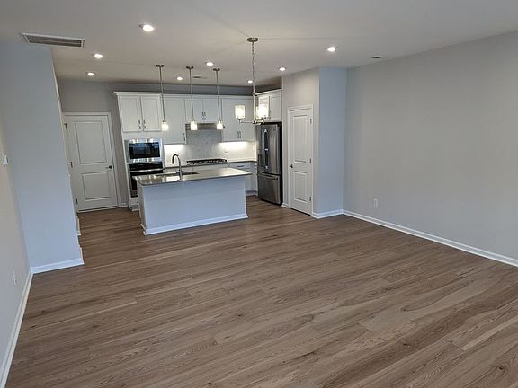 2nd image of 135 Berkeley Ave #C