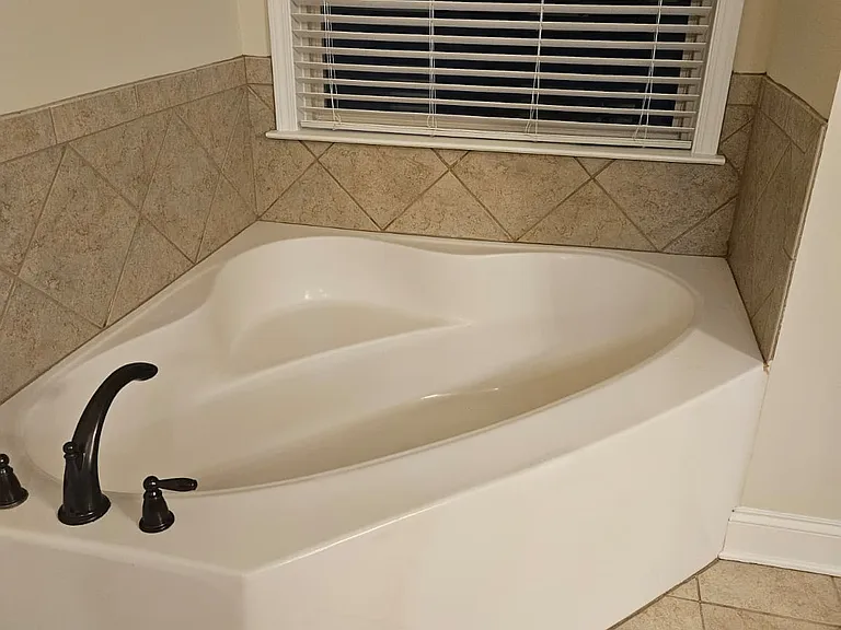 365 Lockwood Pl — Photo 23