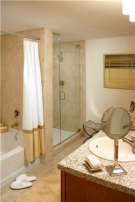 1st image of 801 W 5th St APT 1410