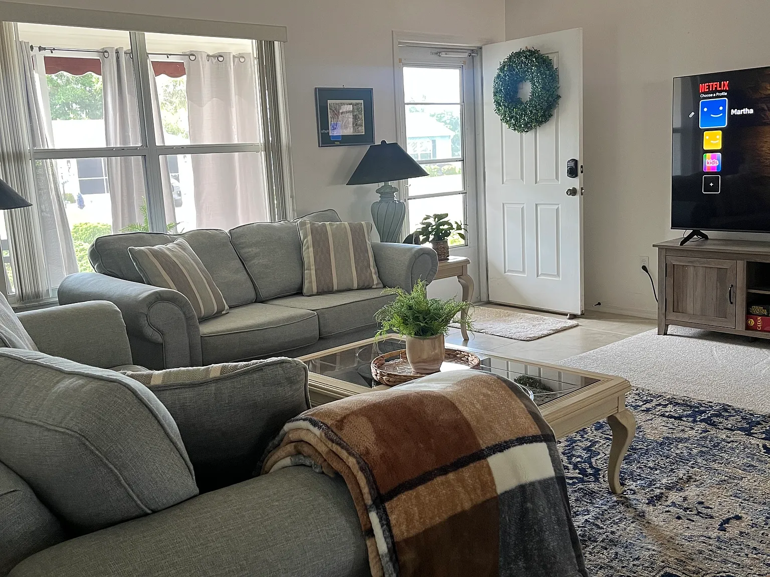 903 Camino Del Rey Dr — Photo 2