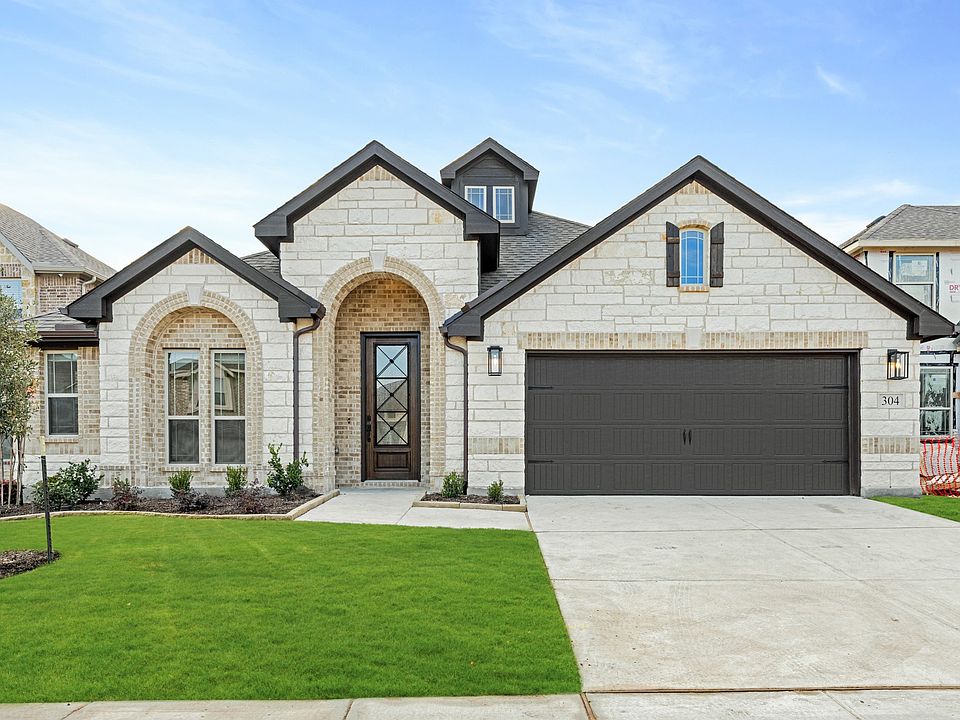 1st image of 304 Dove Haven Dr