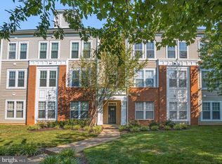 111 Watkins Pond Blvd UNIT 3-203, Rockville, MD 20850