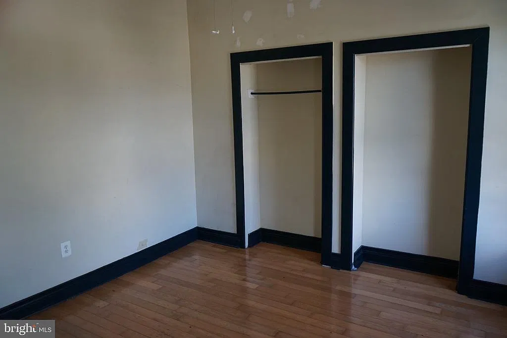2 bed, 1.0 bath, 1176 sqft, $1,150 — Photo 2