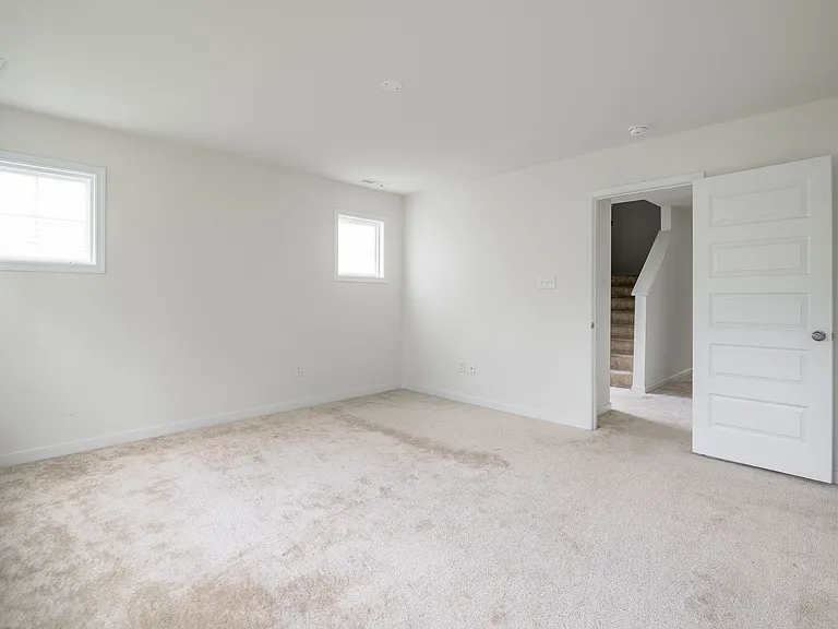 18352 Palisades Ct — Photo 27