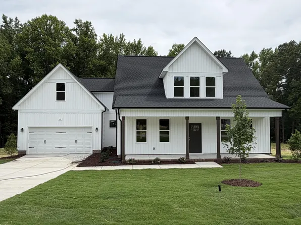69 Zambezi Court, Zebulon, NC 27597