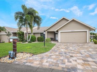 5672 Baden Ct, Fort Myers, FL 33919