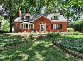 710 Fieldston Ter, Saint Louis, MO 63119