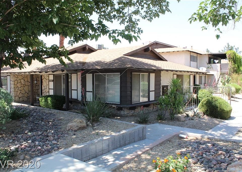 1st image of 2916 Karen Ave #3
