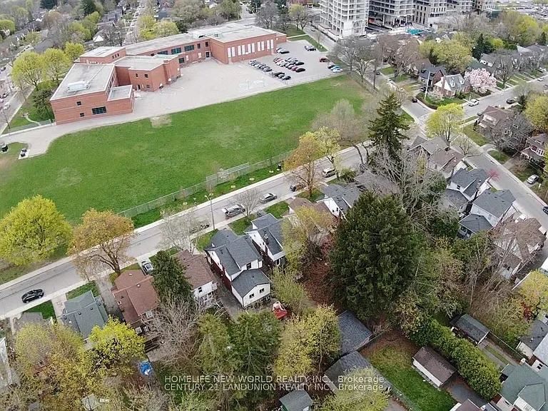 46 Arnold St #2-1 — Photo 30