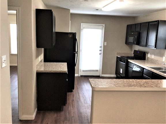 5th image of 15434 Bammel Fields Ct
