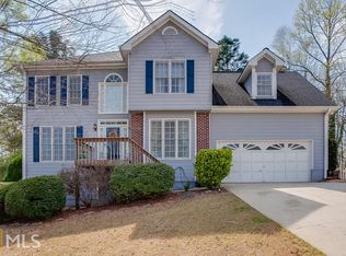 5504 Forest Dr, Loganville, GA