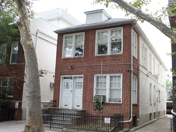 1735 59th St, Brooklyn, NY 11204