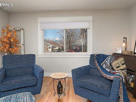 5th image of 2505 N Corona St