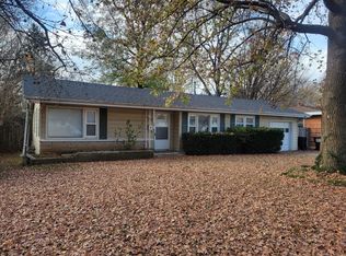 1947 S Lancaster Ave, Springfield, MO 65807