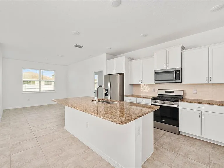 6175 SW 74th Ct — Photo 25