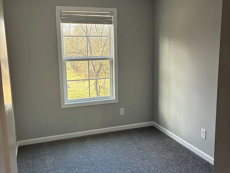 767 Monroe St — Photo 10