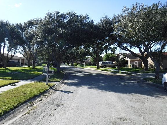 4th image of 9322 Sunshine Ave