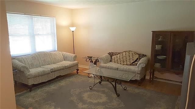 2nd image of 1104 Sunnyvale Dr