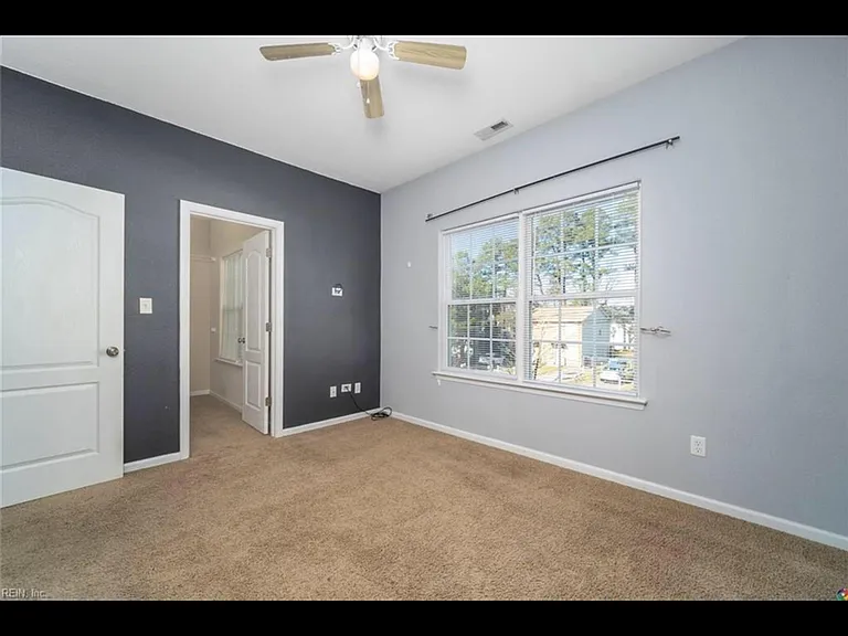 1107 Carver Ave — Photo 12