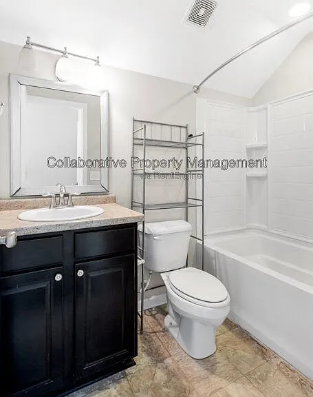 105 Richmond Walk Dr — Photo 16
