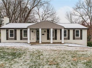 5715 Clark Ave, Bethel Park, PA 15102